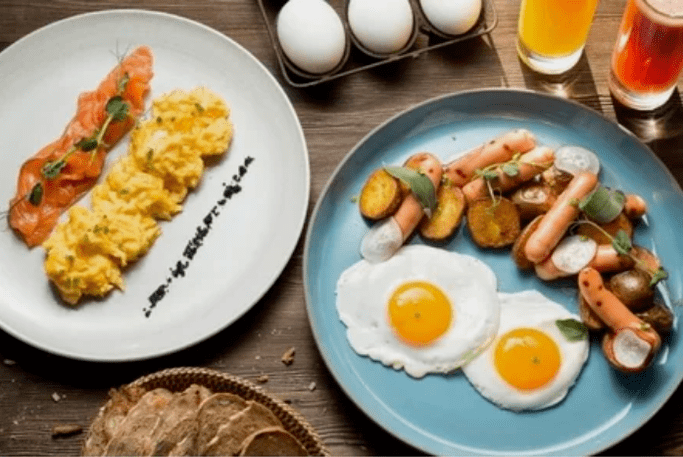 Dieta de proteínas de los platos